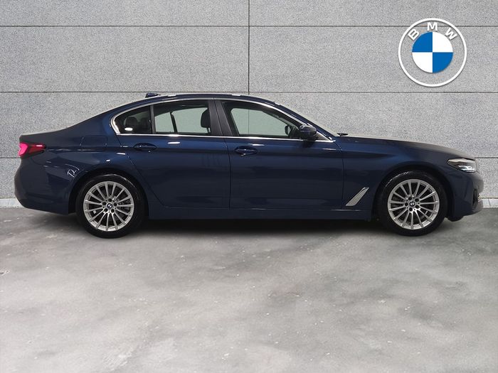 BMW 5 Series 2022