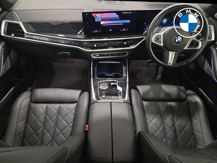 BMW X7 2023