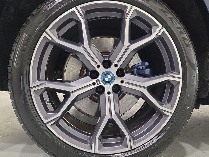 BMW X5 2025
