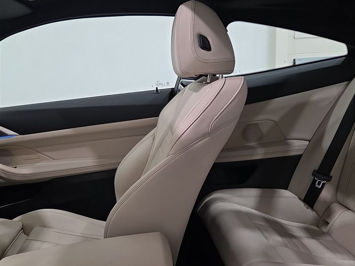 BMW 4 Series 2025