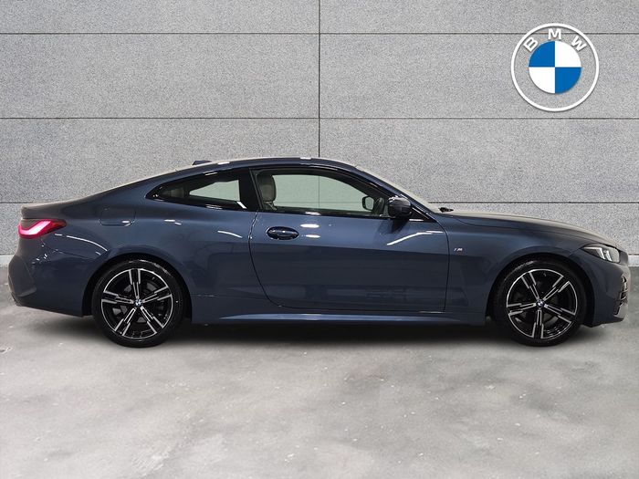 BMW 4 Series 2025