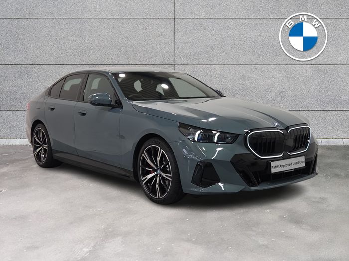 BMW 5 Series 2025