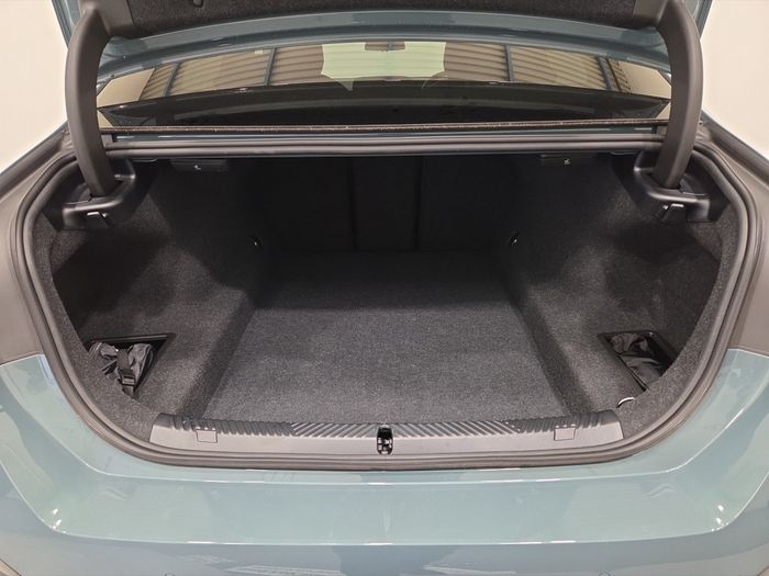 BMW 5 Series 2025