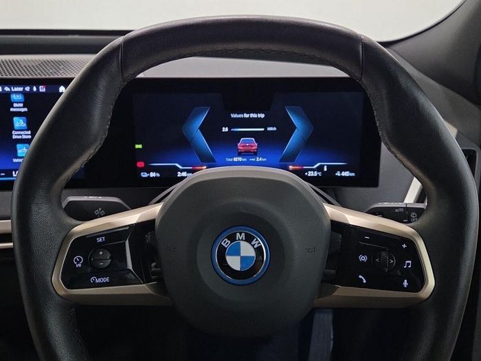 BMW IX 2025