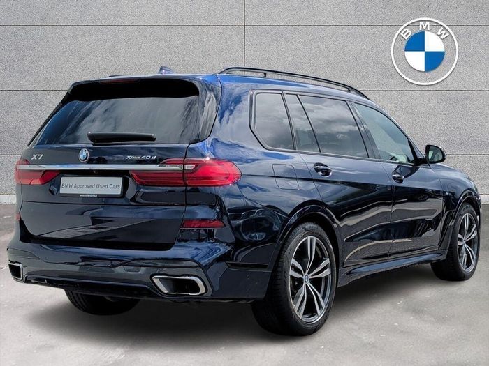 BMW X7 2022