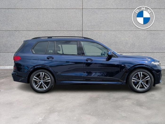 BMW X7 2022