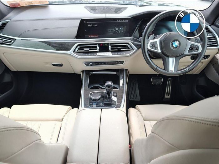 BMW X7 2022