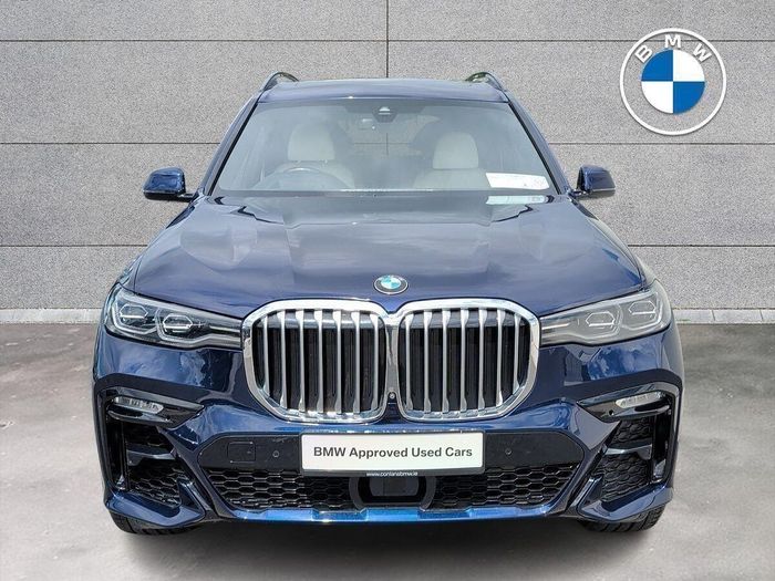 BMW X7 2022