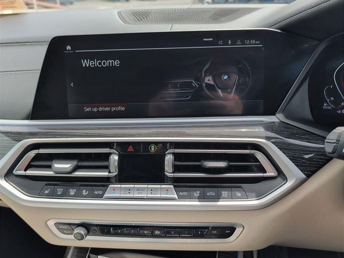 BMW X7 2022