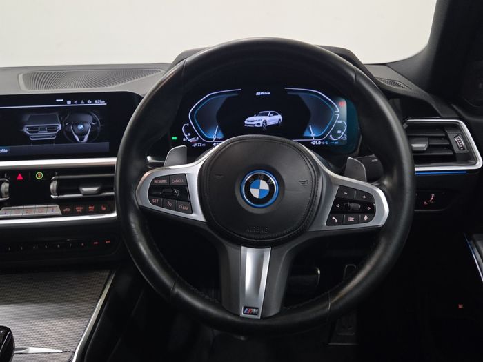 BMW 3 Series 2022
