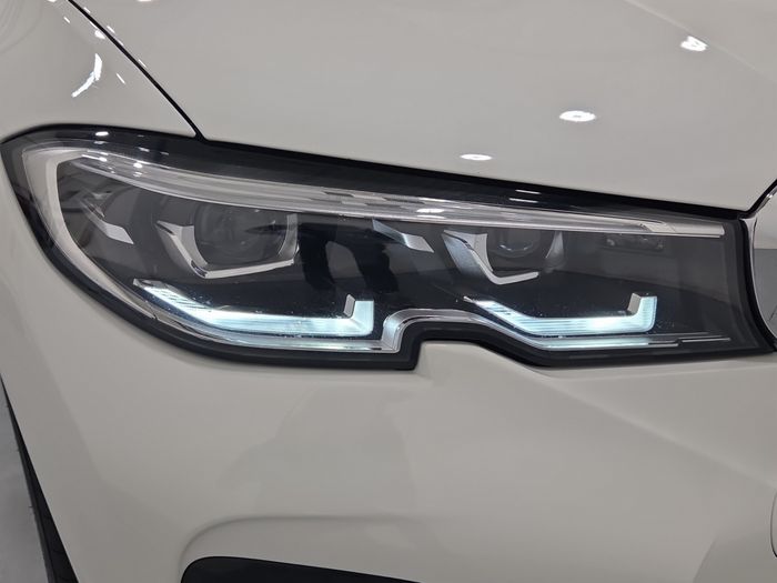 BMW 3 Series 2022