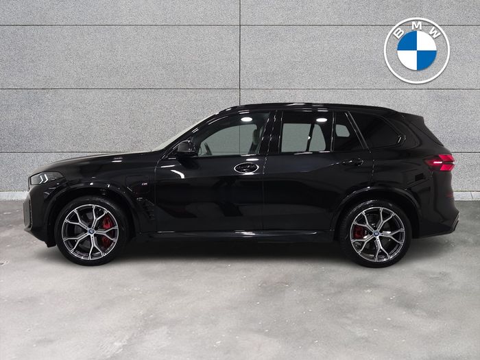 BMW X5 2025