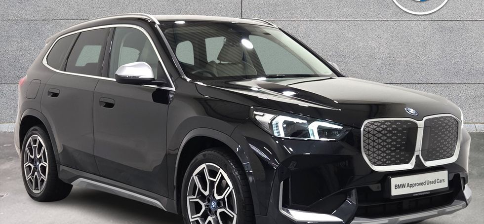 BMW iX1 2024