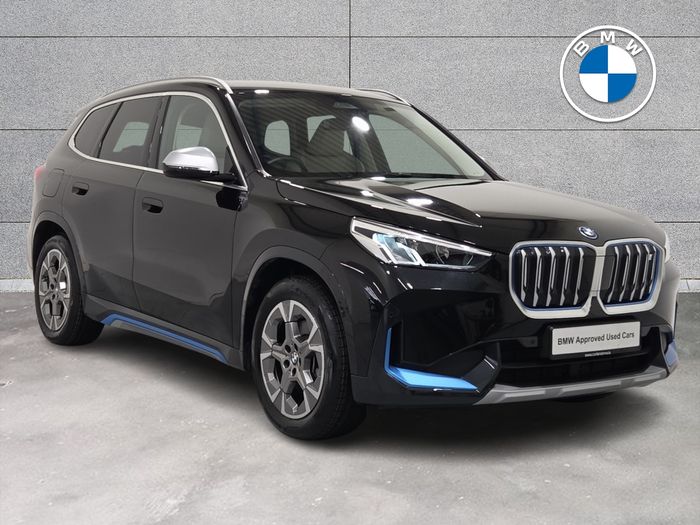 BMW iX1 2023