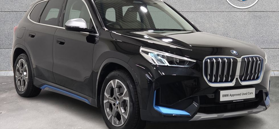 BMW iX1 2023