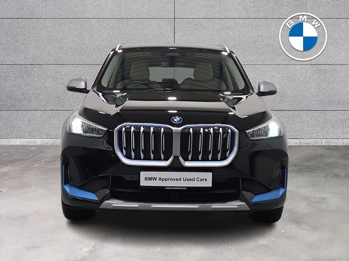 BMW iX1 2023