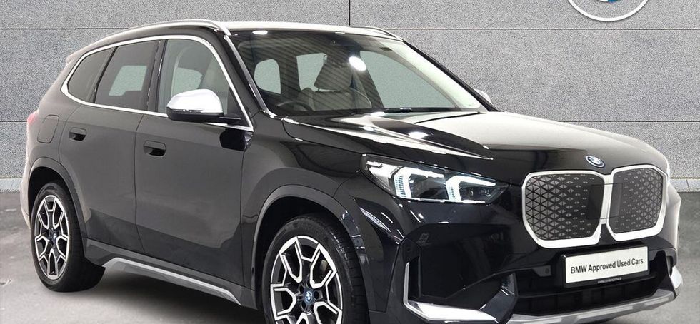 BMW iX1 2024