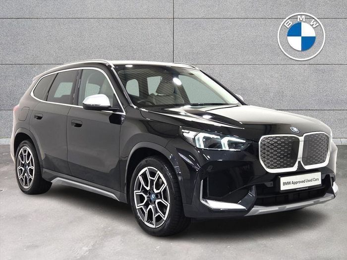 BMW iX1 2024