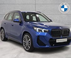 BMW iX1 2024