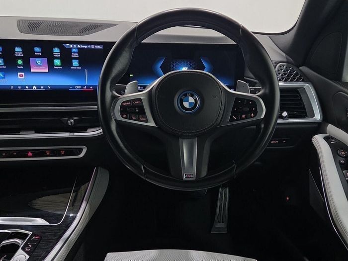 BMW X5 2023