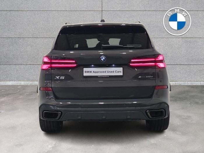 BMW X5 2023