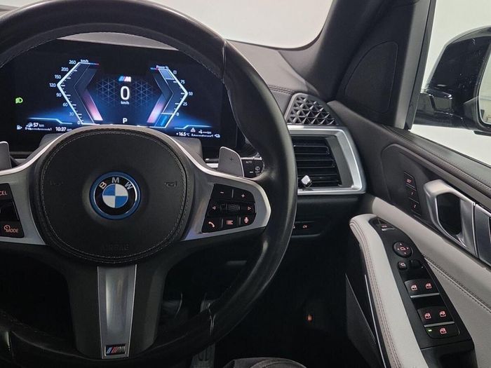 BMW X5 2023