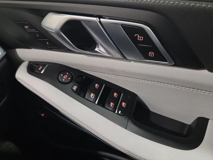 BMW X5 2023