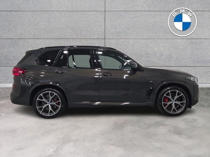 BMW X5 2023