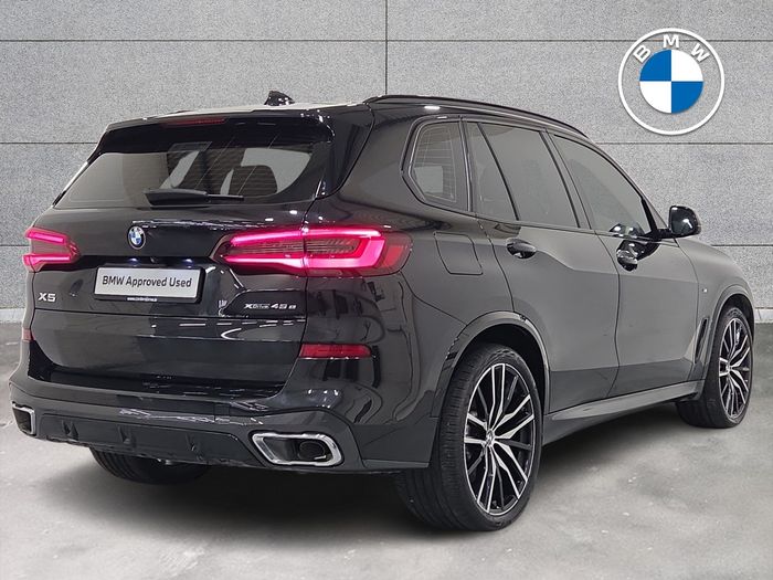 BMW X5 2021
