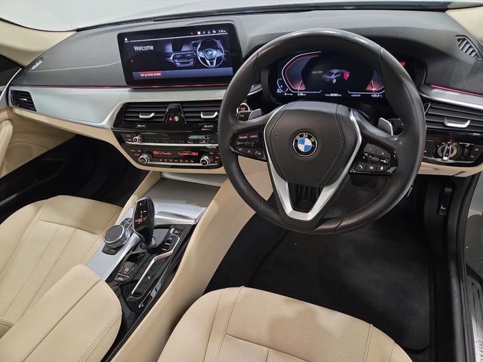 BMW 5 Series 2022