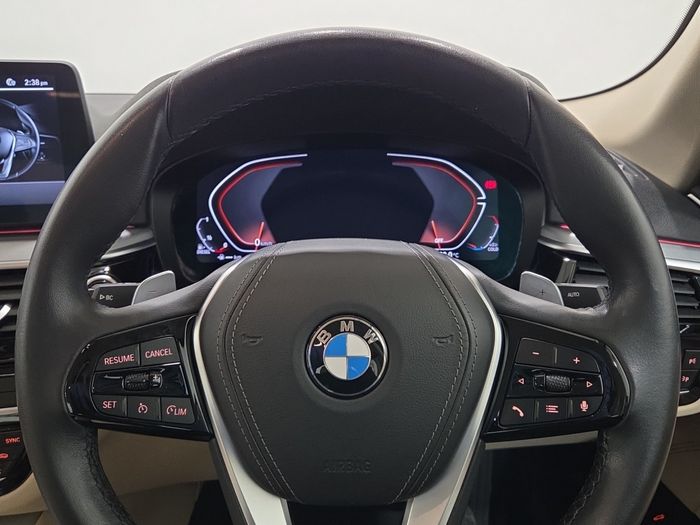 BMW 5 Series 2022