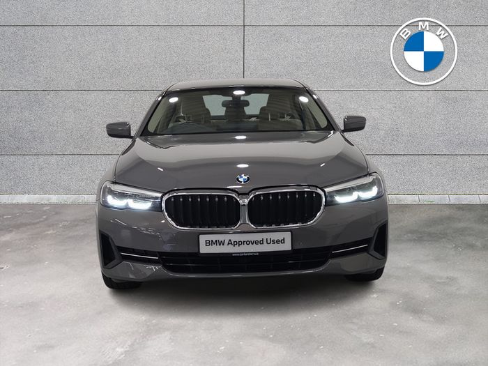 BMW 5 Series 2022