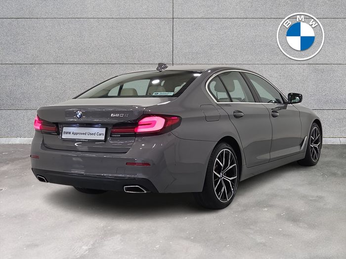 BMW 5 Series 2022