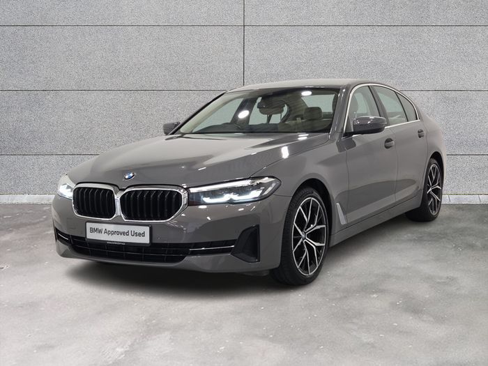 BMW 5 Series 2022