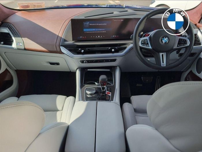 BMW XM 2025