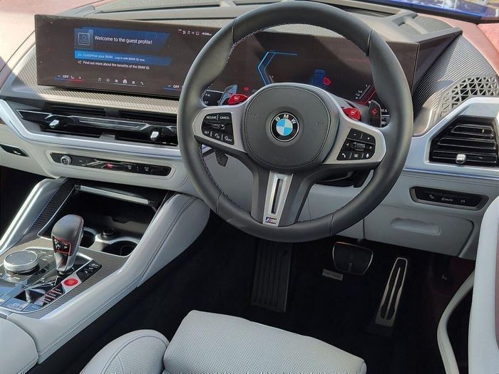 BMW XM 2025
