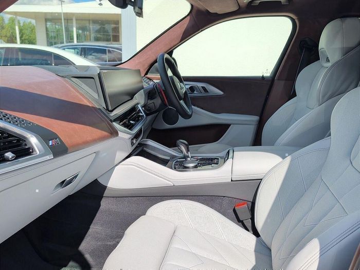 BMW XM 2025