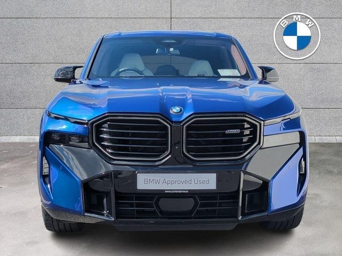 BMW XM 2025