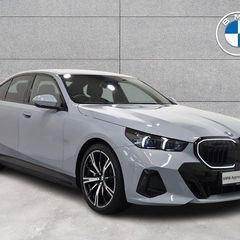 BMW i5 2025
