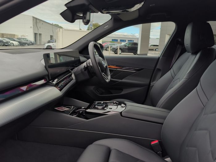 BMW 5 Series 2026