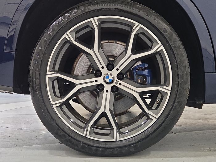 BMW X5 2021