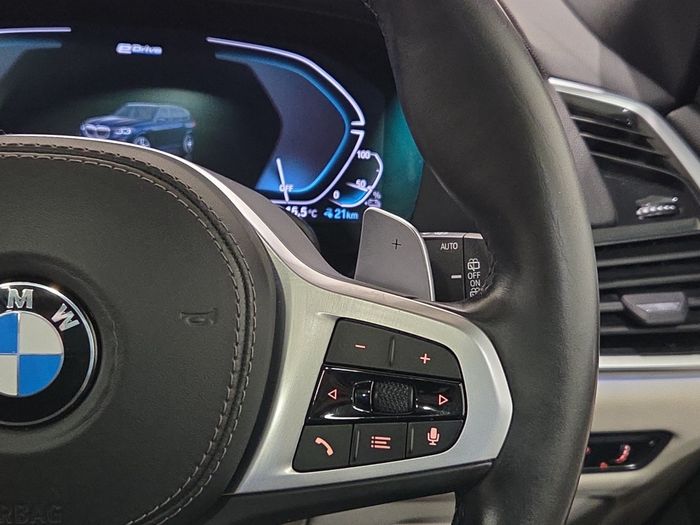 BMW X5 2021
