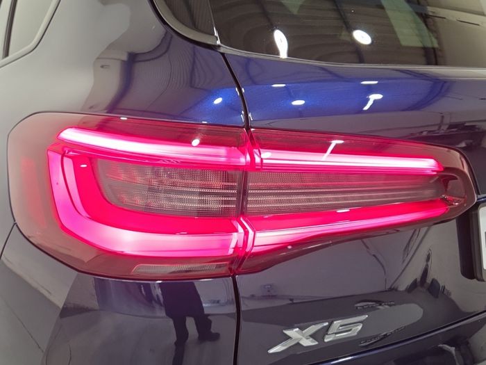 BMW X5 2021