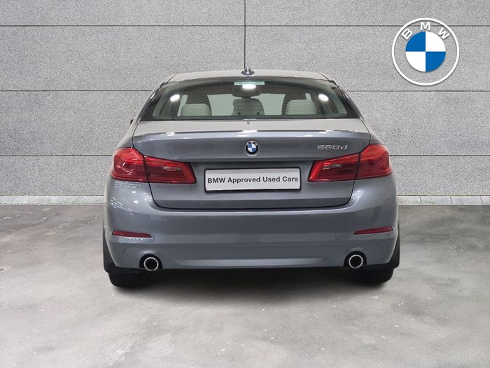 BMW 5 Series 2020