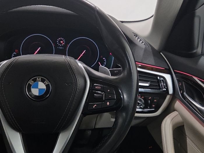 BMW 5 Series 2020