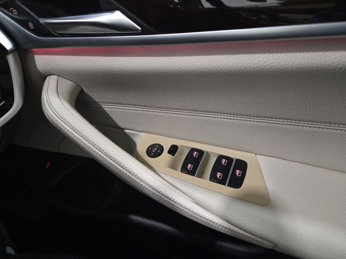 BMW 5 Series 2020