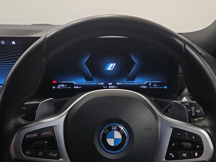 BMW 3 Series 2023