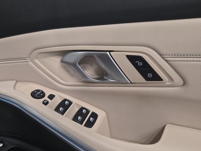 BMW 3 Series 2023