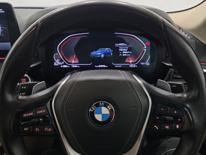 BMW 5 Series 2023