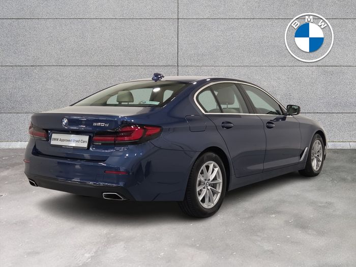BMW 5 Series 2023